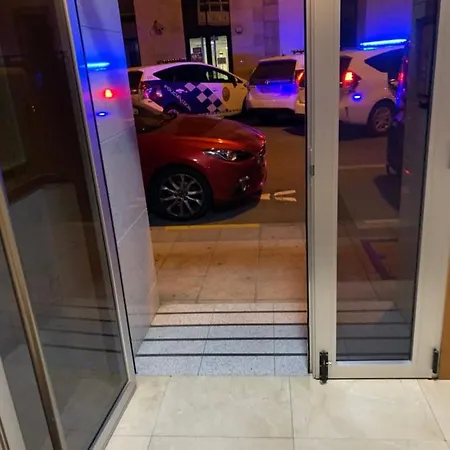 CASA MARA , amplio piso con plaza de garaje Vilagarcía de Arousa